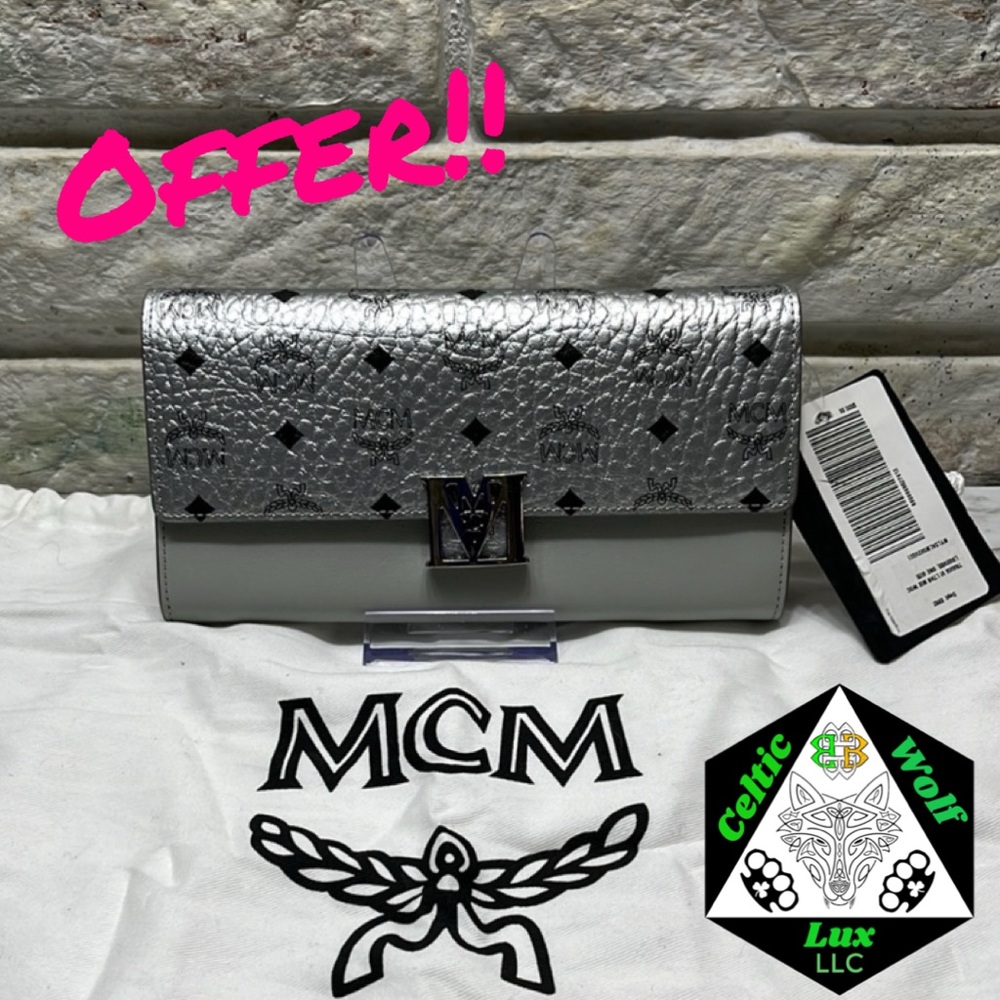 MCM TRAVIA VISETOS WALLET ON A CHAIN IN SILVER NWT